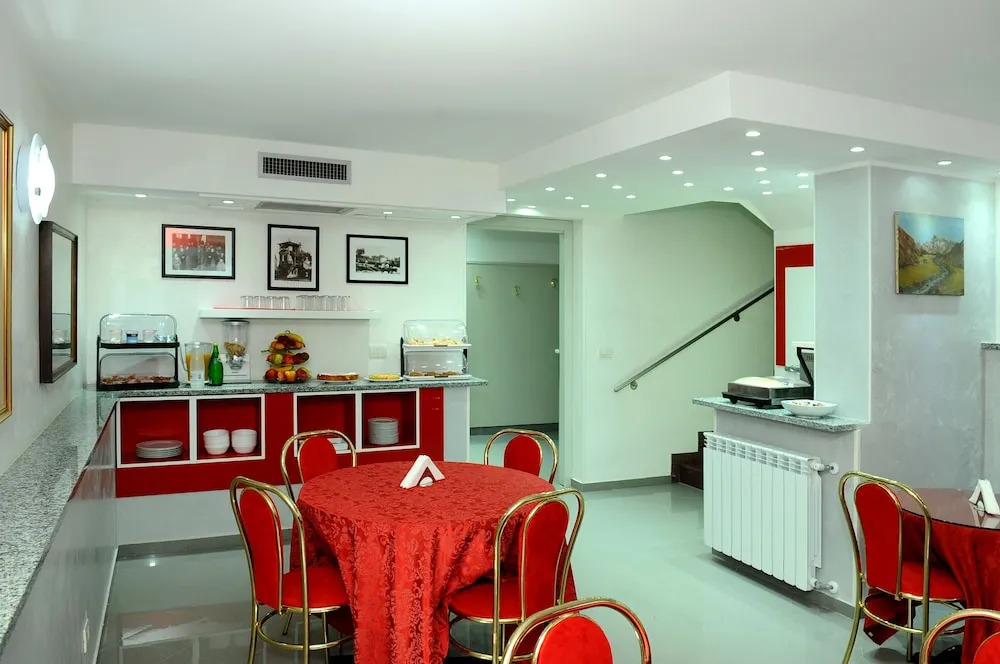 Hotel Malpensafiera
