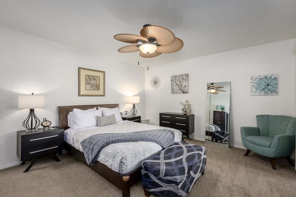 Villa Palma 2 Bedroom Condo