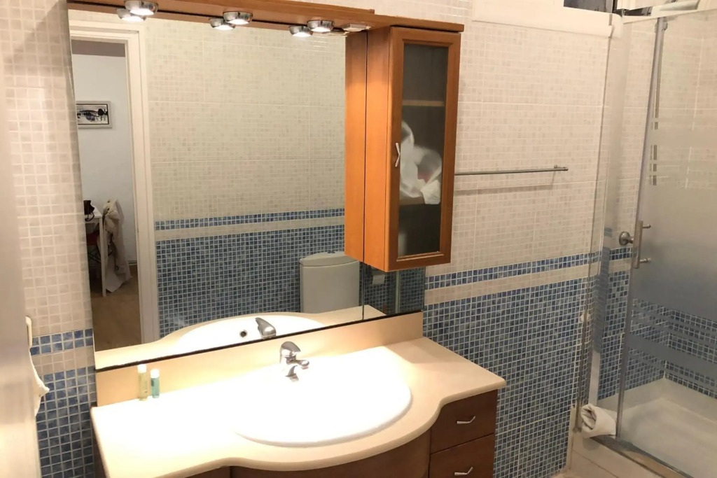 NEW! Apartment in Sarria near Metro