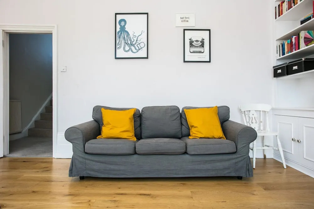 Spacious 4 Bedroom Home In Finsbury Park