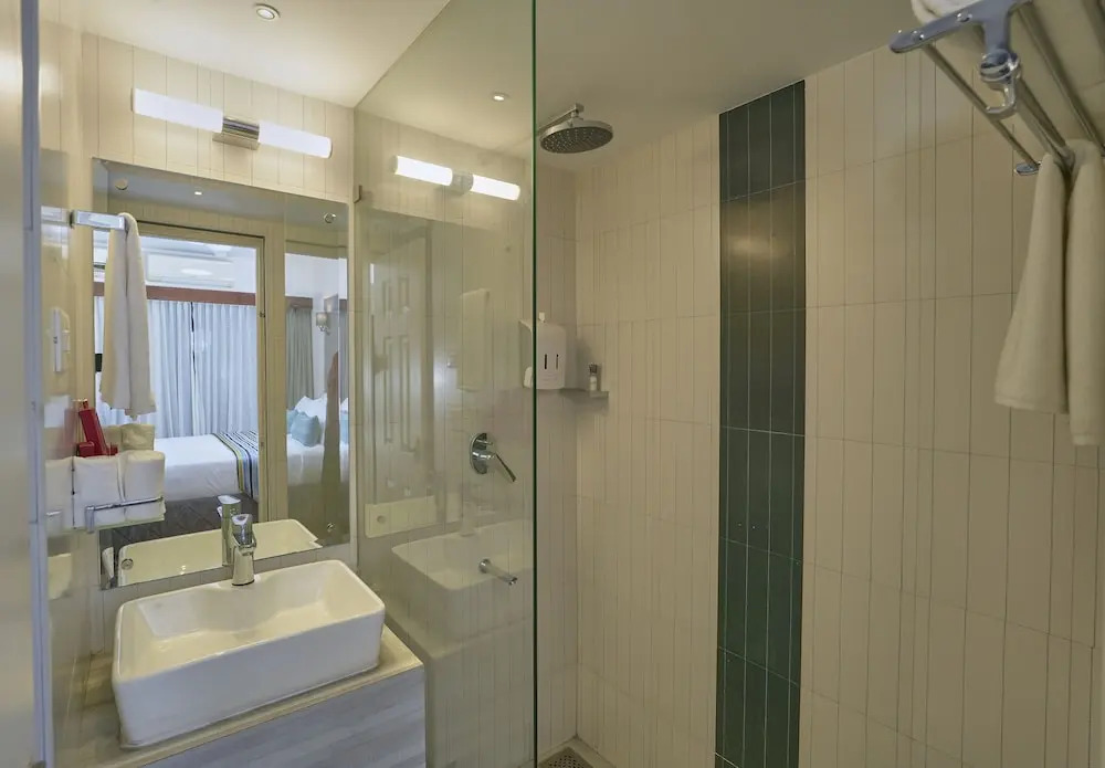Noah Sky Suites