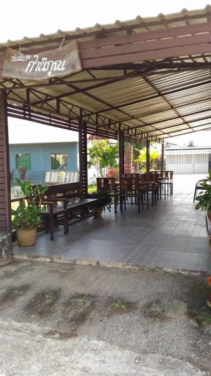 Sanikul Resort