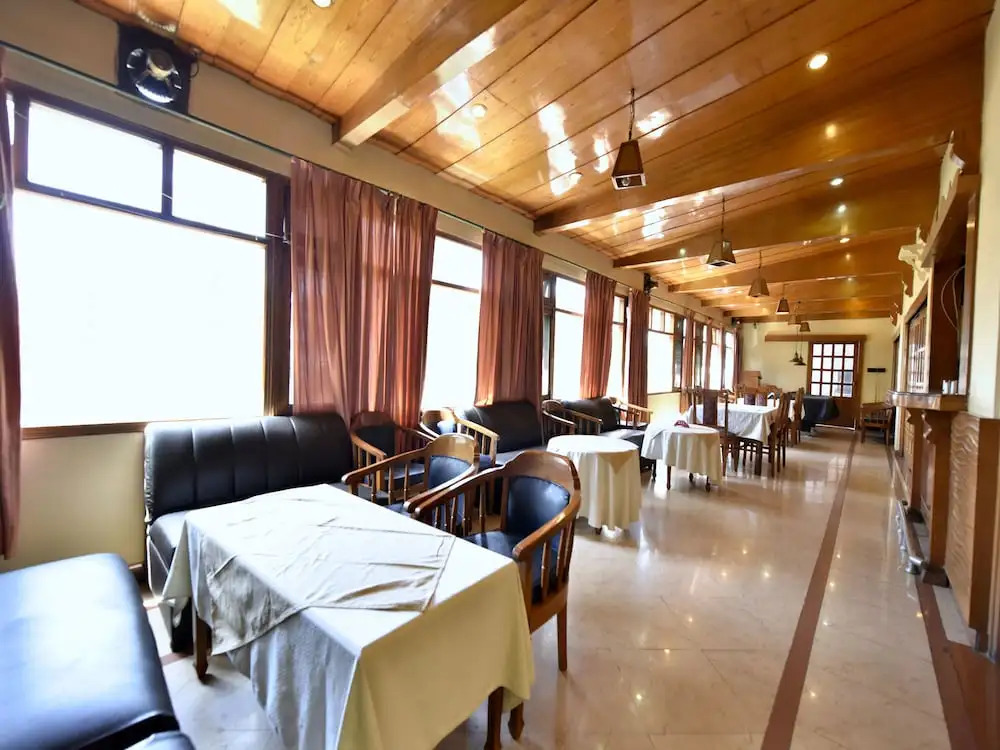 Hotel Himland East