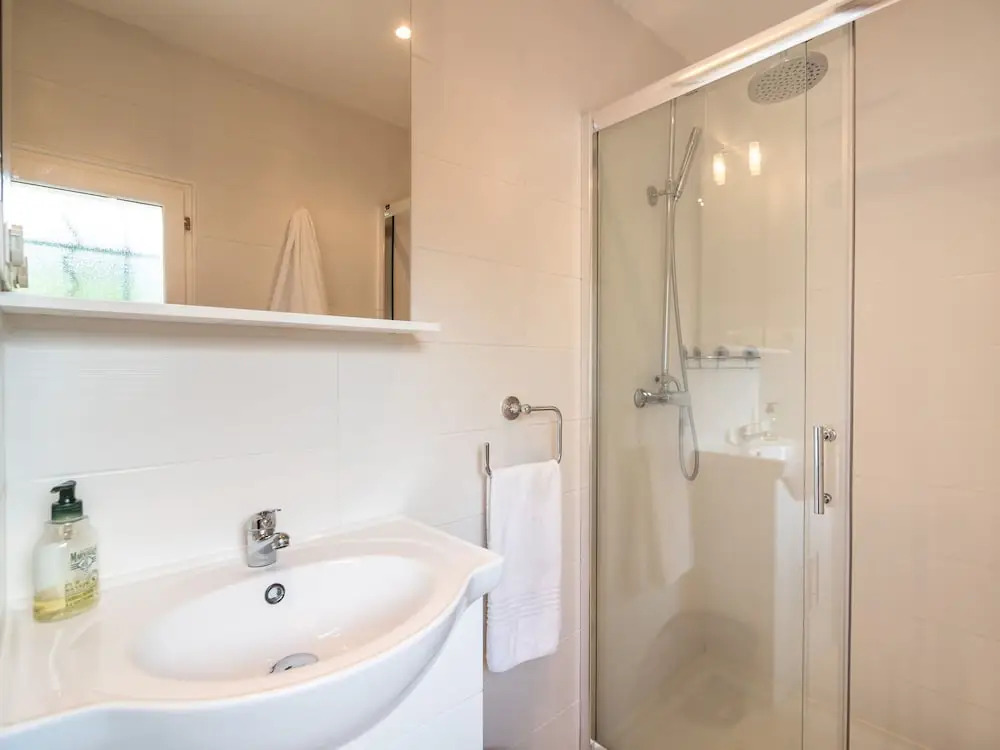 Superb Villa in Olonzac With Swimming Pool, Close to Lake