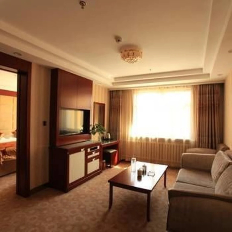 Luoman Holiday Inn Manzhouli