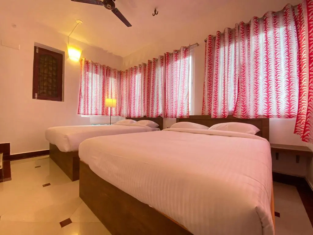 Le Pondy Luxury
