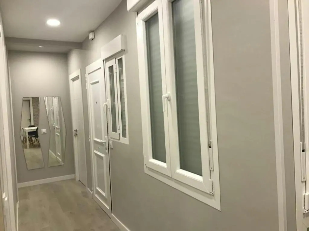 Apartamento .Expectacular,céntrico,nuevo 5 min a pie de la Laurel