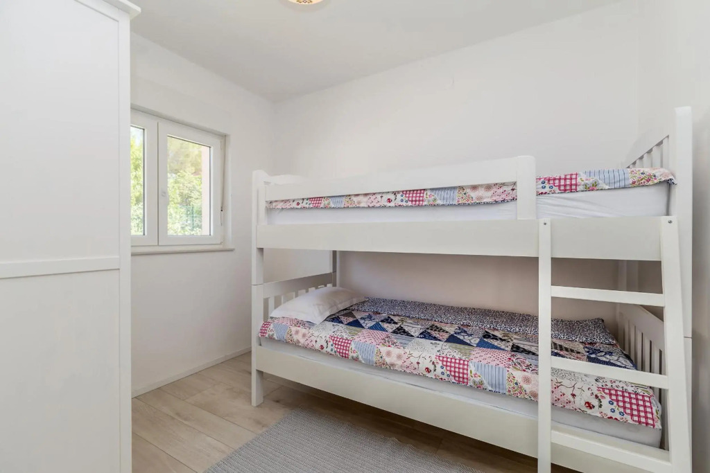 Holiday house MASLINA
