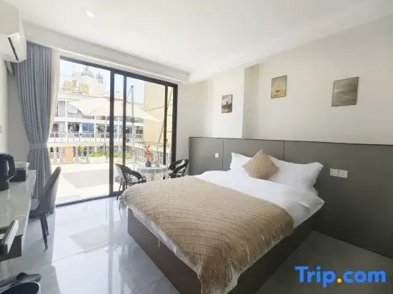 Lingshui New Village Nanwan Star Hotel