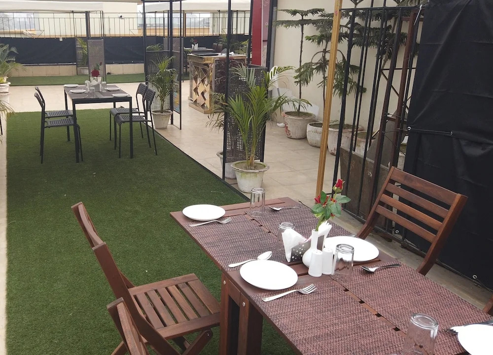 Rajdarbar Hotel & Banquets