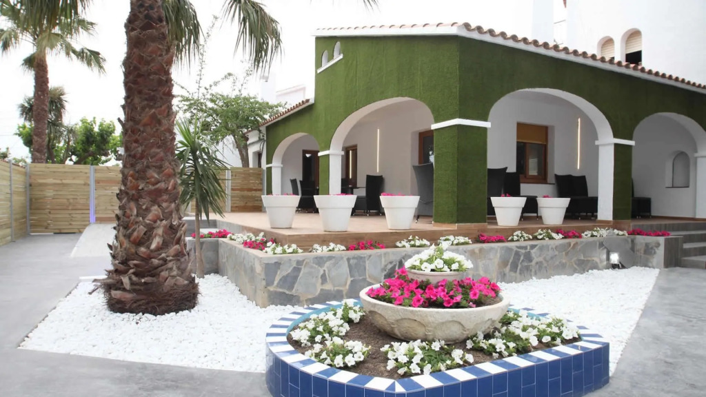 Hotel The Element