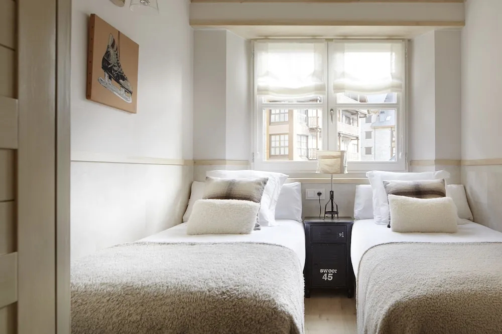 Val de Ruda Luxe 44 by FeelFree Rentals