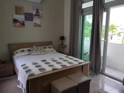 Villa Bienvenue Beachfront House