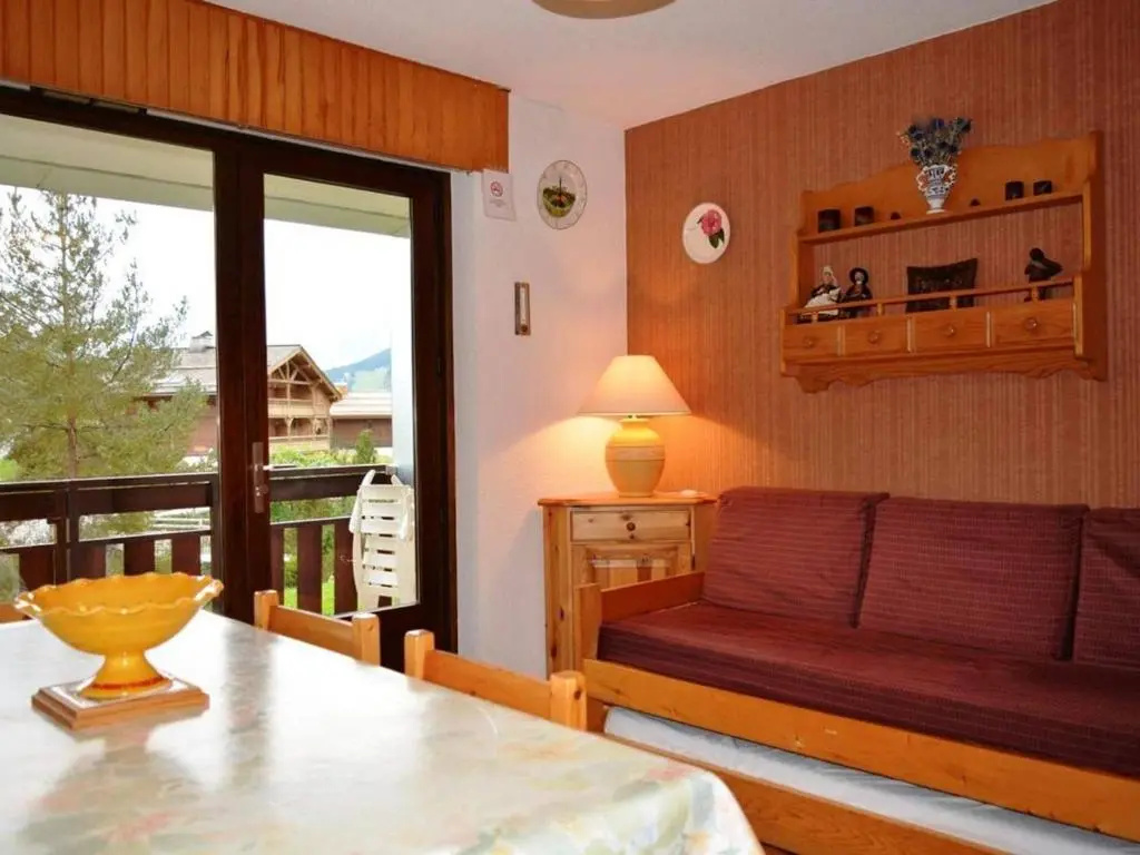 Appartement cosy au pied des pistes - 4 pers, parking - FR-1-241-168