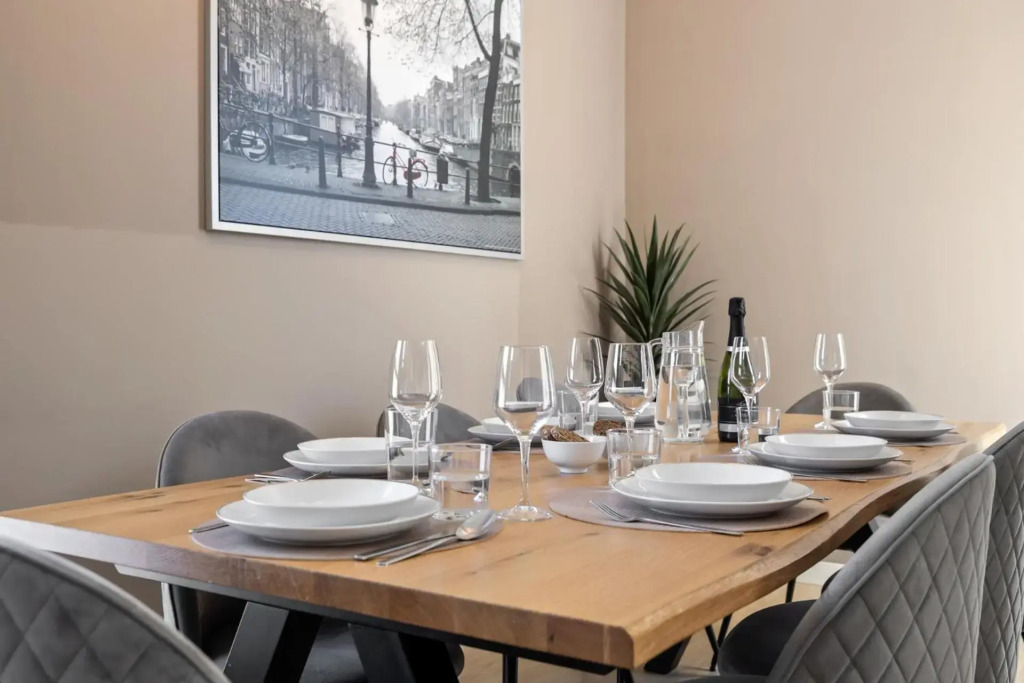 Luxury new apartment - private parking- Estepona