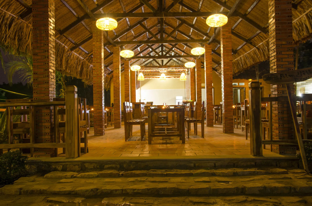 Palm Hills Resort