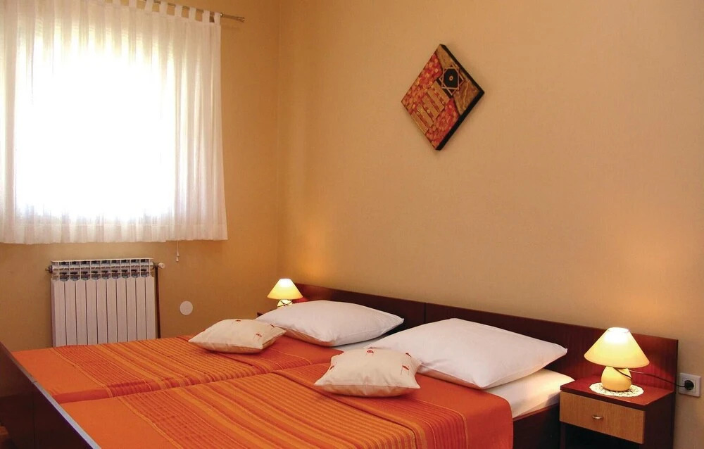 Awesome Home in Porec With Wifi and 2 Bedrooms