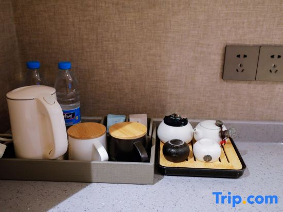 Waiting Hotel (Shanghai Wusongkou International Cruise Terminal Branch)