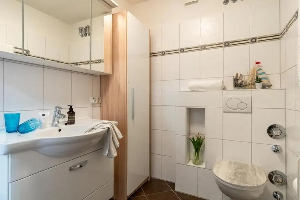 Strandhotel-Heiligenhafen-Wohnung-319-Strandsicht-Typ-II