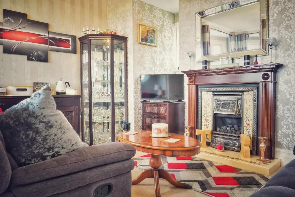 Alma Cliffe Guest House