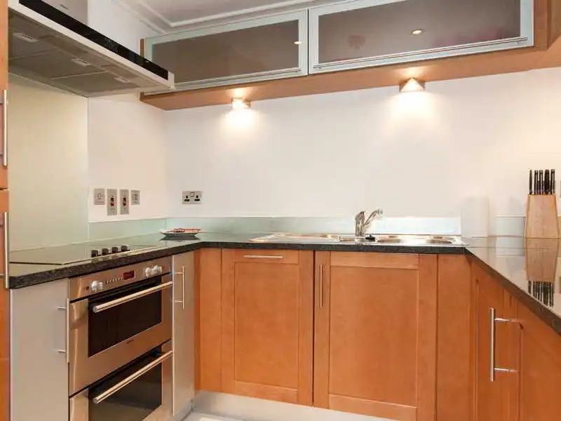 Discovery Dock Apartments East by Primestay London
