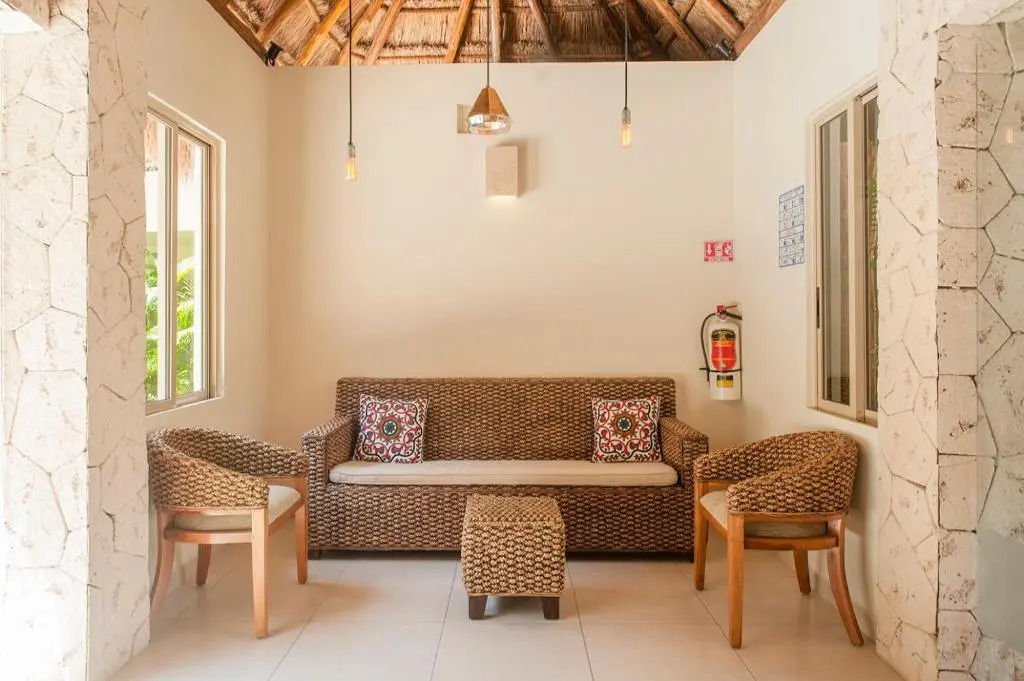 Serene modern condo, 2 BD & snorkel & 200 MB WIFI