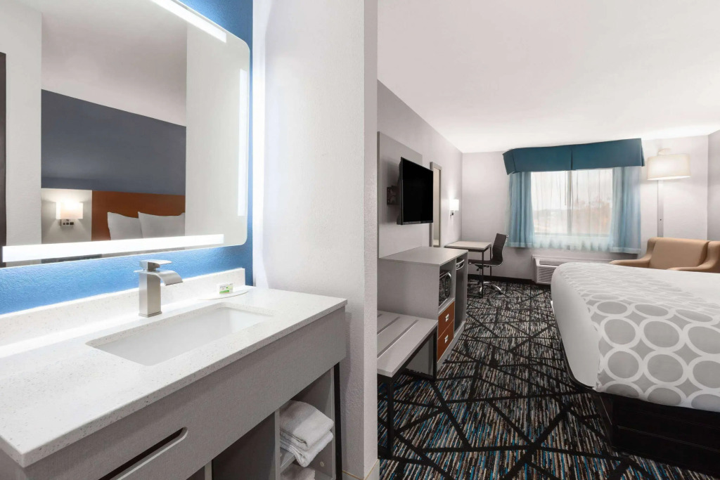 Baymont by Wyndham Warrenton