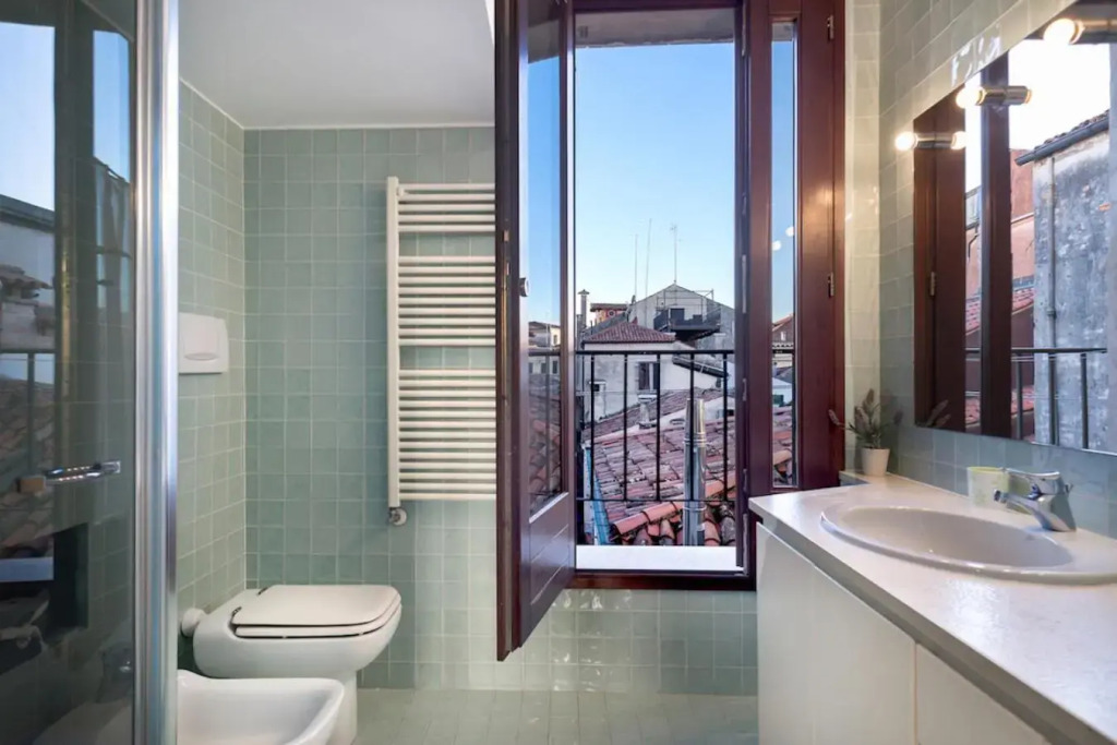 MANSARDINA - 1 min from Accademia - duplex stylish and cosy