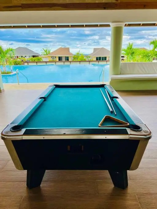720 Sea Breeze Vacation Home