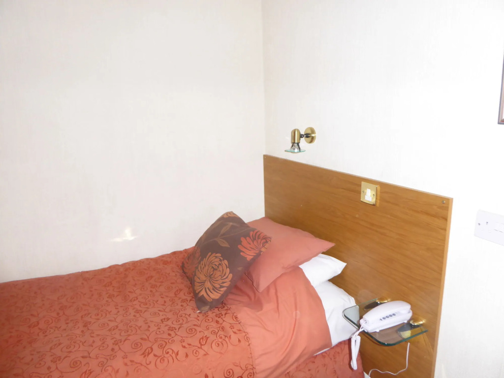 Park Manor Hotel