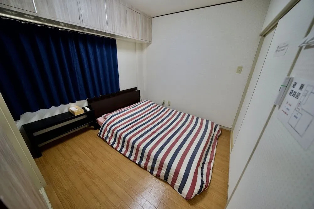 Guest House Re-worth Sengencho1