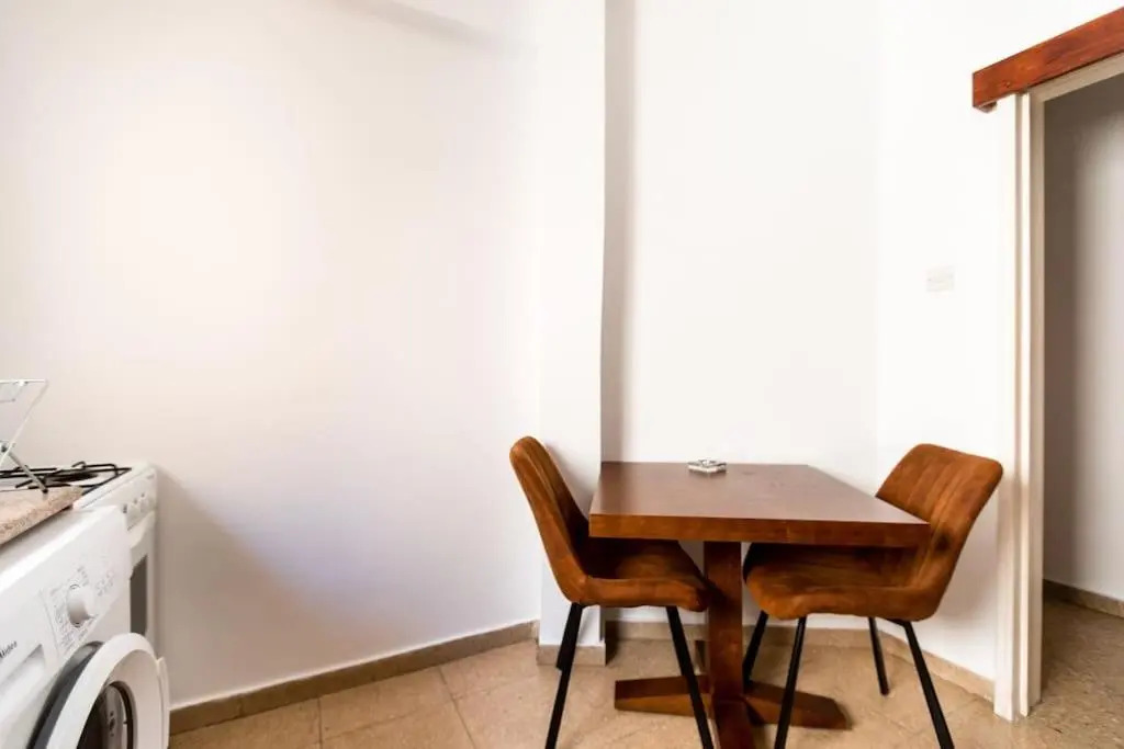 Sea View City Centre 3bed Apartment