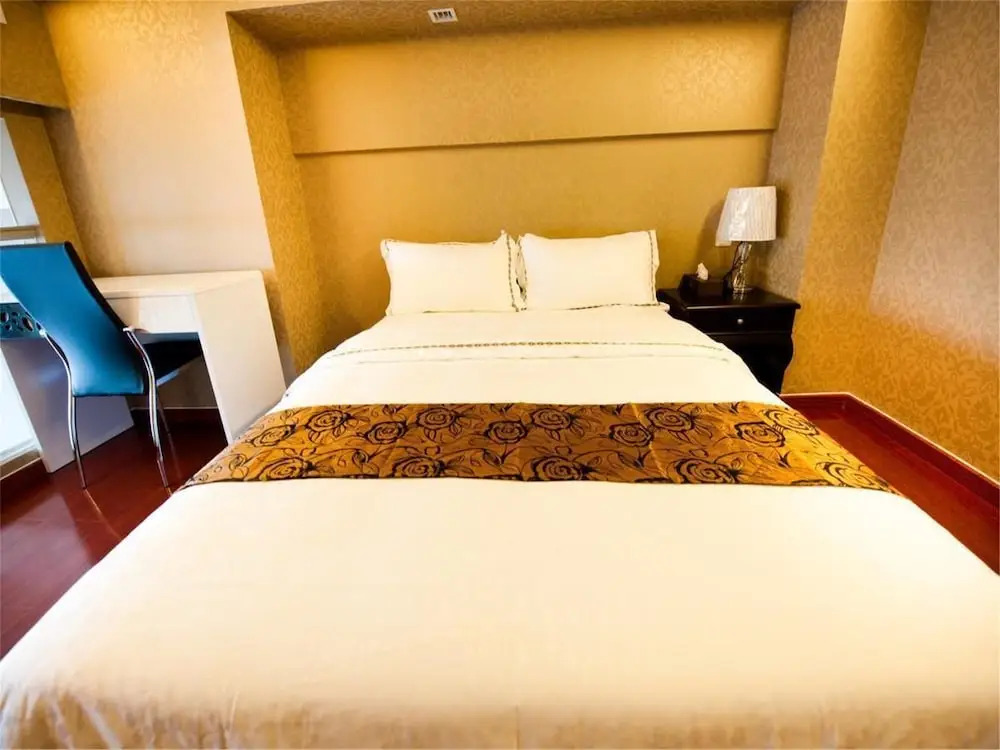 Msc City Centre Apartment Hotel