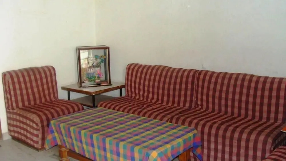 Madhuvan Hotel