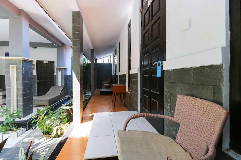 Airy Jimbaran Celagi Basur 1 Bali