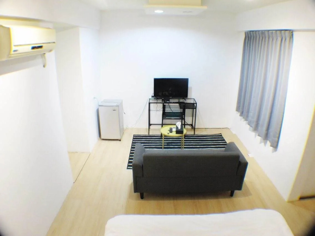 Mini Hostel