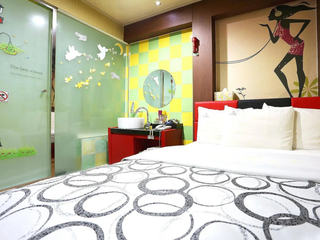 Shim Hotel