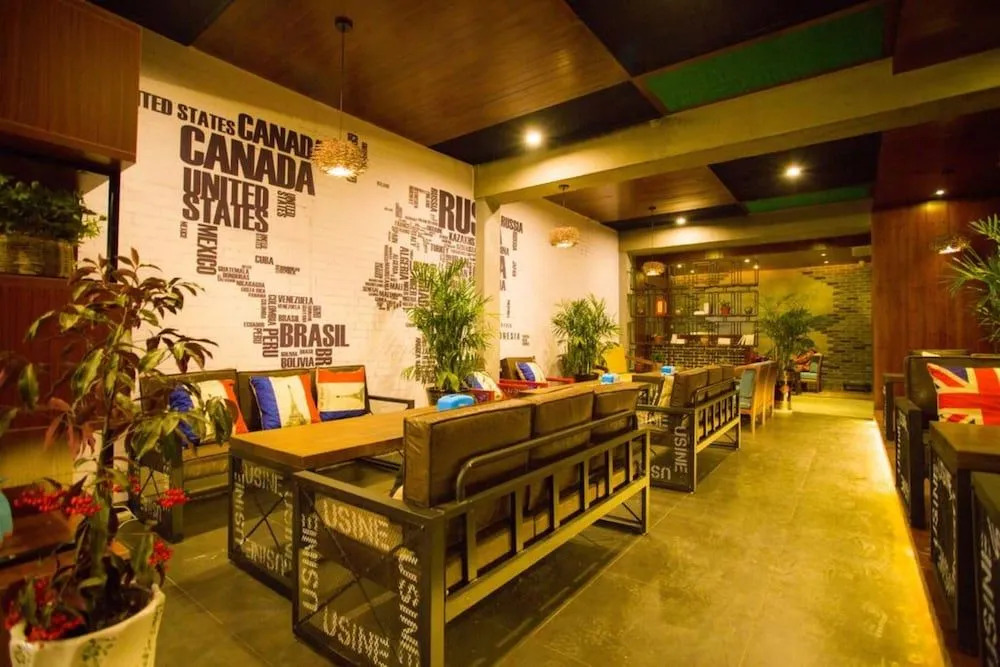 Jingshuihuajian Boutique Inn