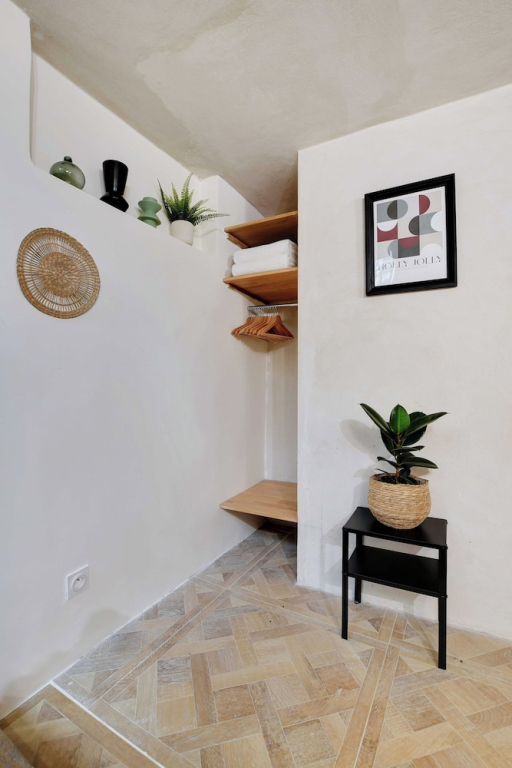 Charming Appt- 4p/1br- in the Heart of the Marais