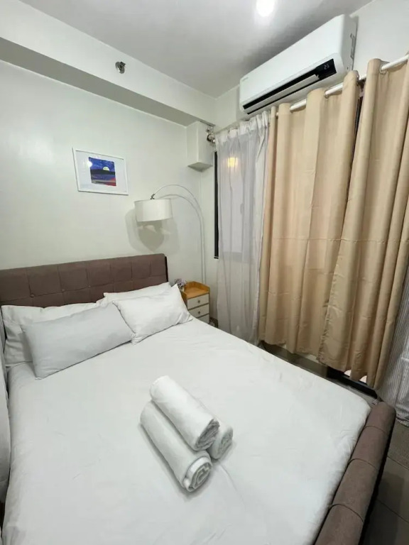 Warm Retreat at Shore 2 Residences