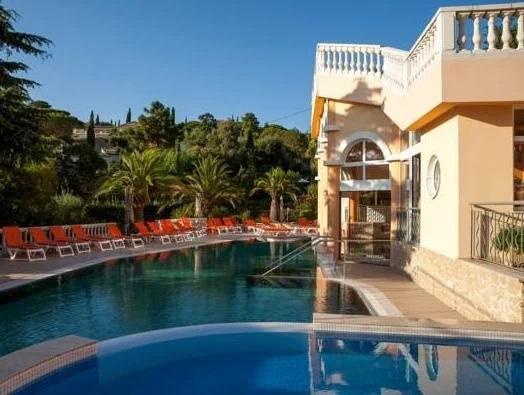 Hotel Les Tourelles