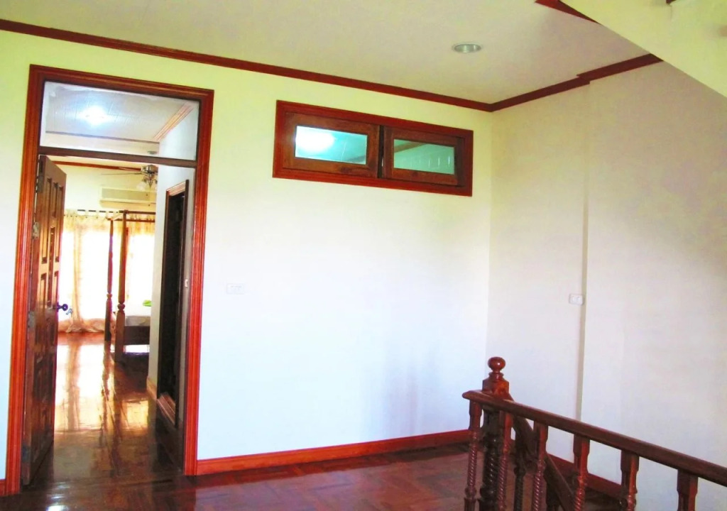 Mr. O Guesthouse