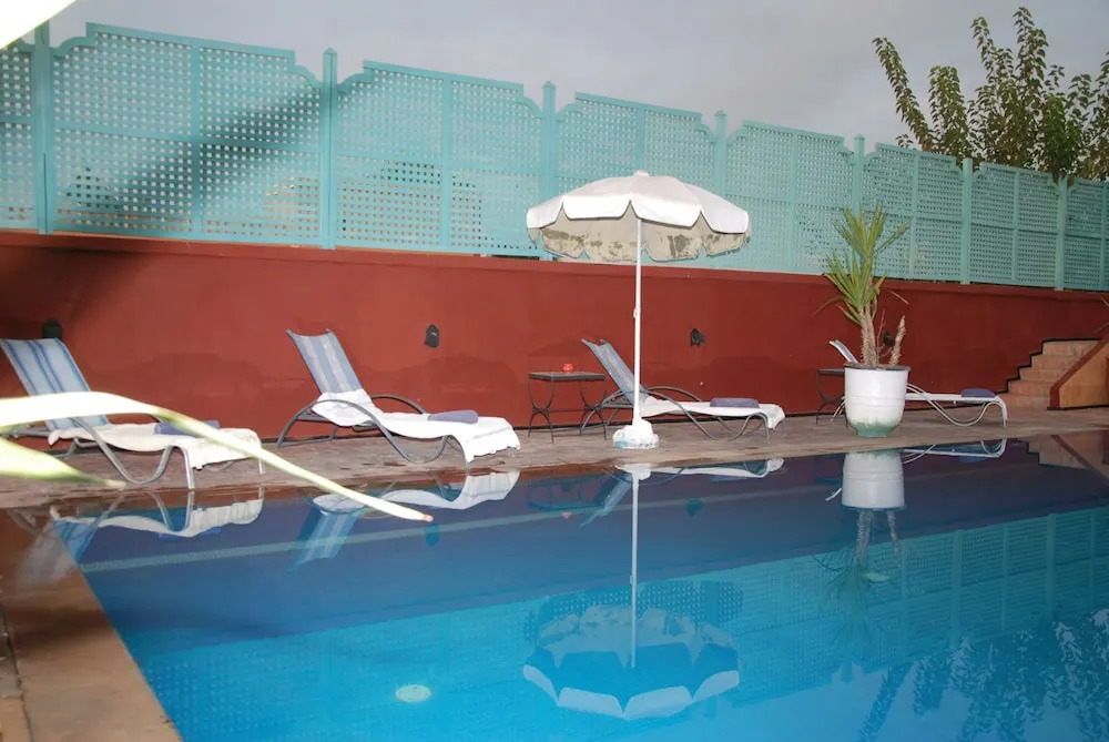 Villa Guest