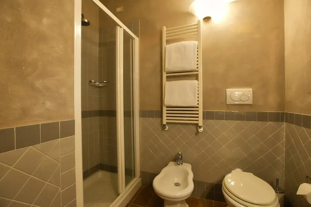 Tuscan Stay w/ Jacuzzi