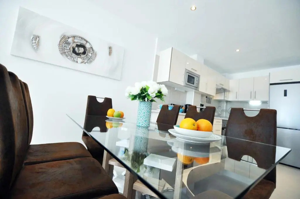 Nice townhouse on the 1st line