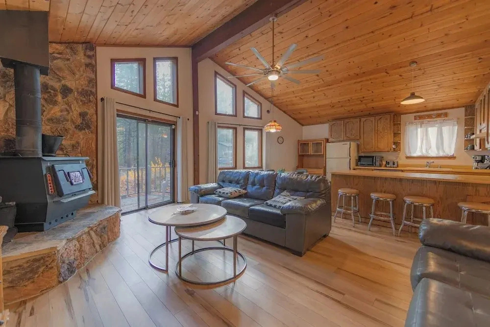 Oglala Little Lodge - Cabin Getaway