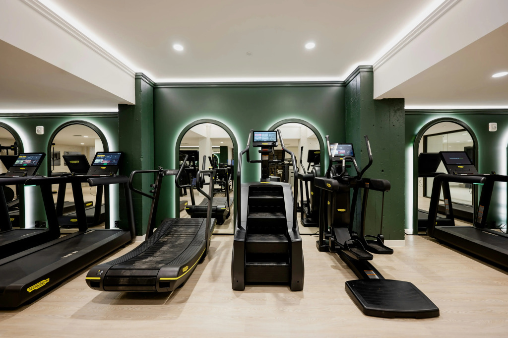 Hotel Fort Des Moines, Curio Collection By Hilton