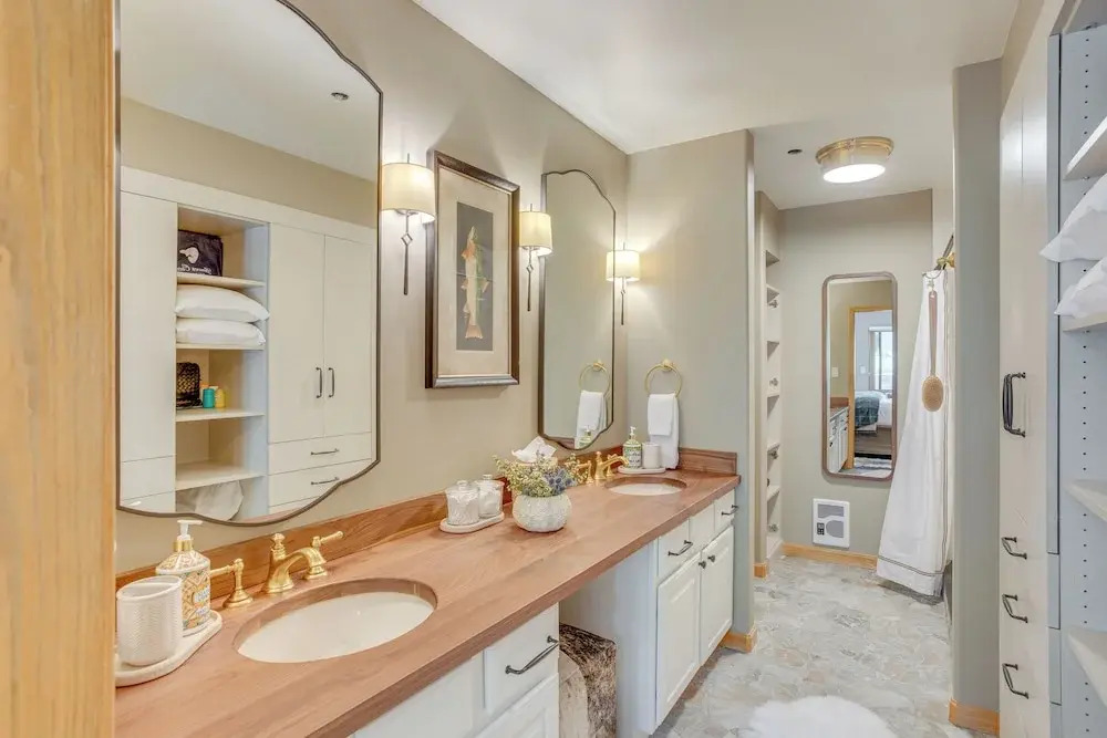 Walk to Beaver Creek Village: Cozy Condo