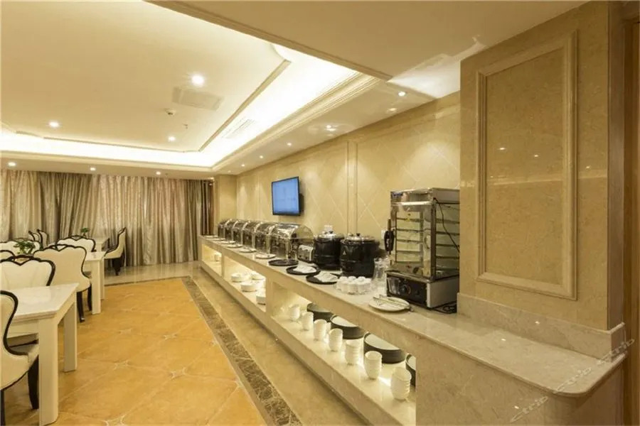 Vienna Hotel Guangzhou Baiyun Lake Jinbo Plaza Pingsha