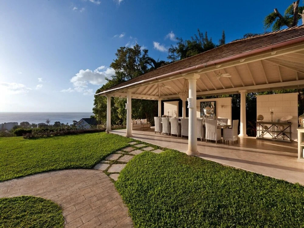 Sunny Vacation Villa 19